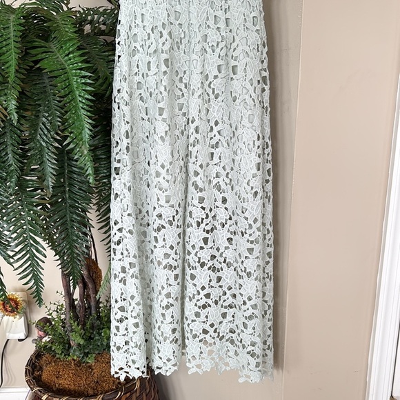 ASTR THE LABEL Lace A Line Midi Dress in Mint Green Eyelet Spaghetti Strap - Picture 7 of 14